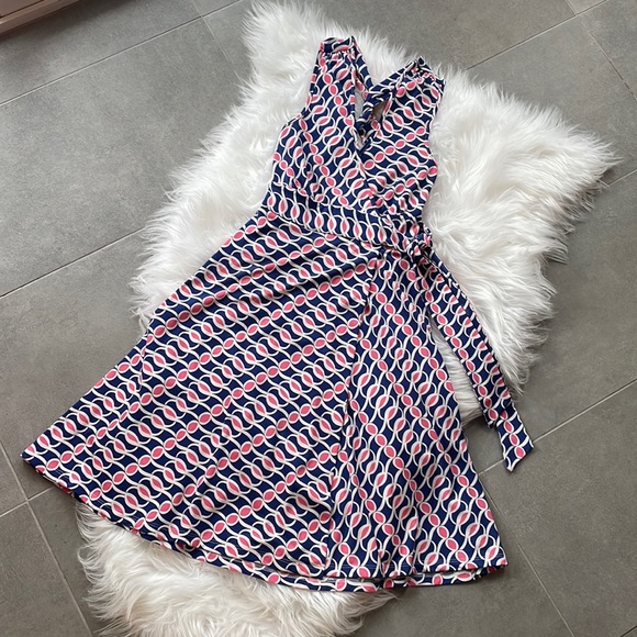 Guess XS Pink White Blue Criss Cross Open Back Halter Dress Fits Small t… - Picture 1 of 8